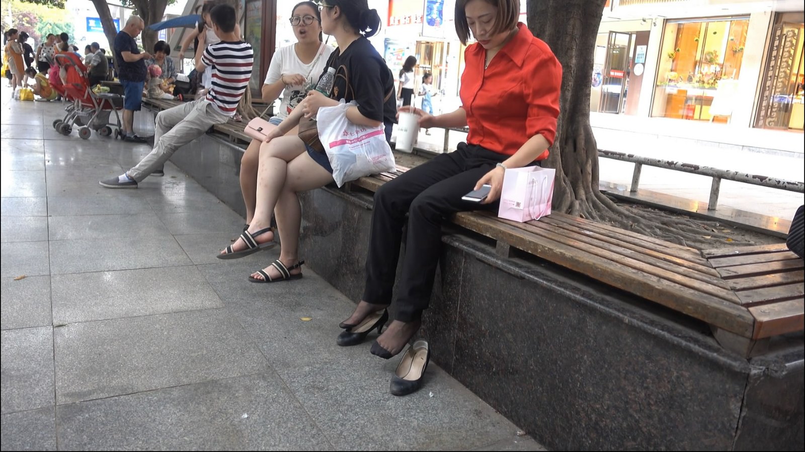 streetsnapshoep[00 00 45][20181210 214601 4]